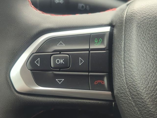 Used 2024 Jeep Compass Trailhawk AWD/4WD image 15