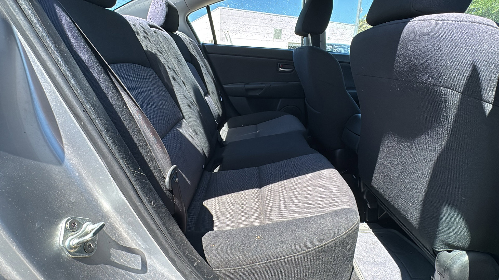 Used 2007 MAZDA MAZDA3 i Touring FWD image 23