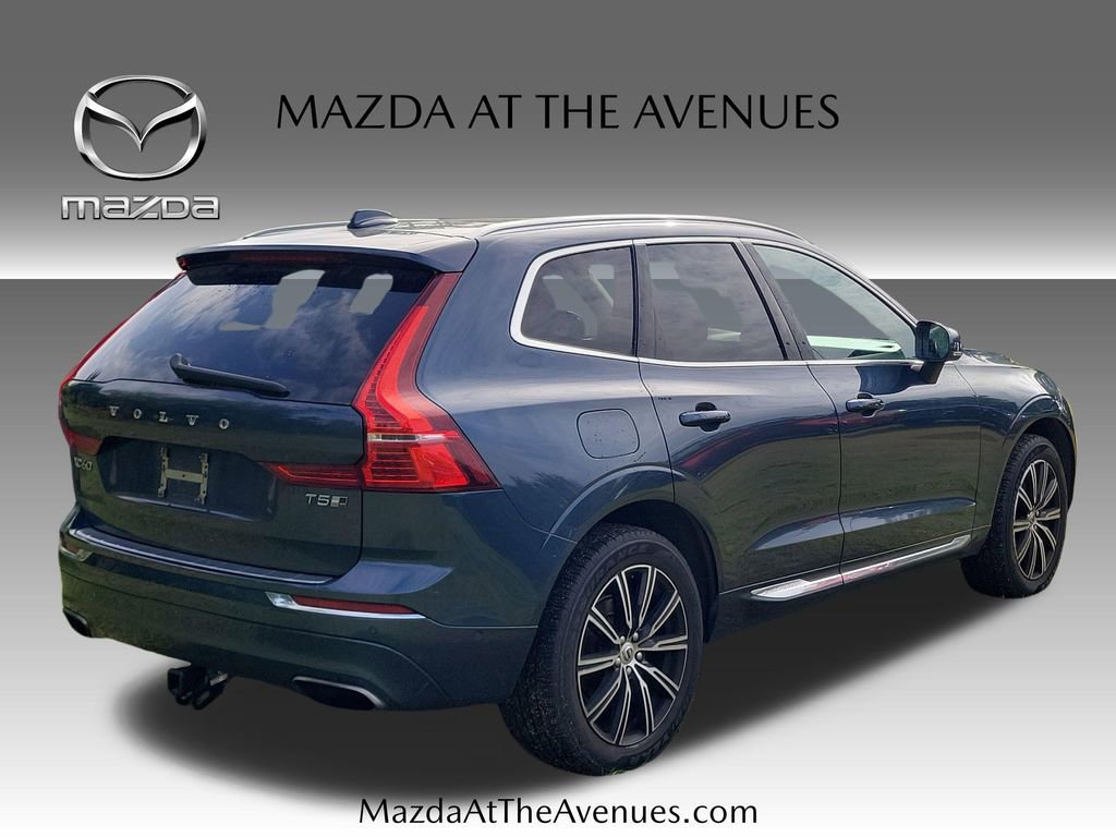 Used 2018 Volvo XC60 T5 Inscription w/ Convenience Package image 16