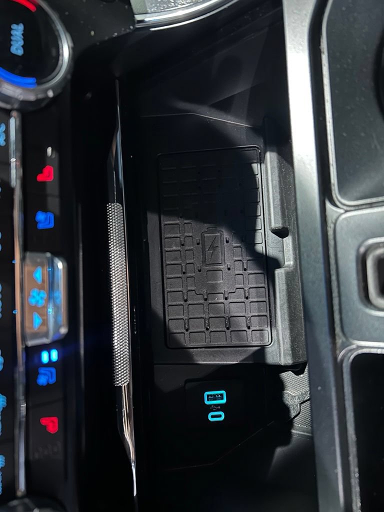 Used 2023 Ford F150 Platinum AWD/4WD image 23