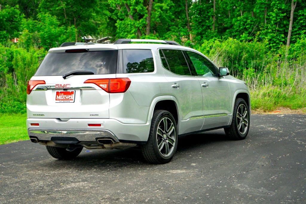 Used 2019 GMC Acadia Denali w/ Technology Package AWD/4WD image 6