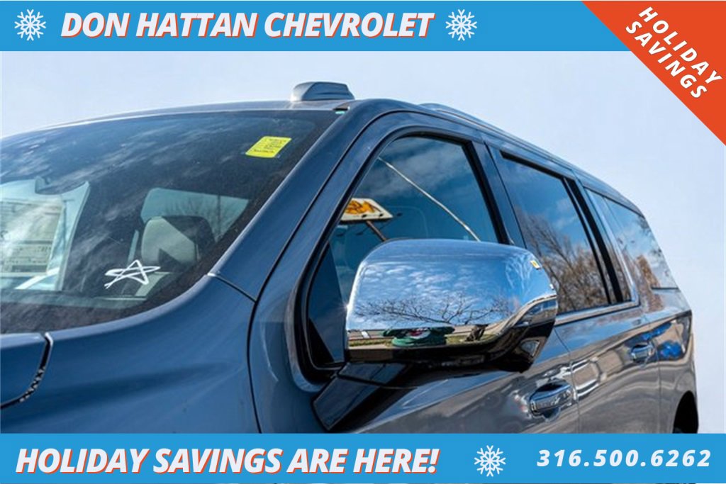 New 2025 Chevrolet Suburban Premier w/ Sun And Tow Package image 31