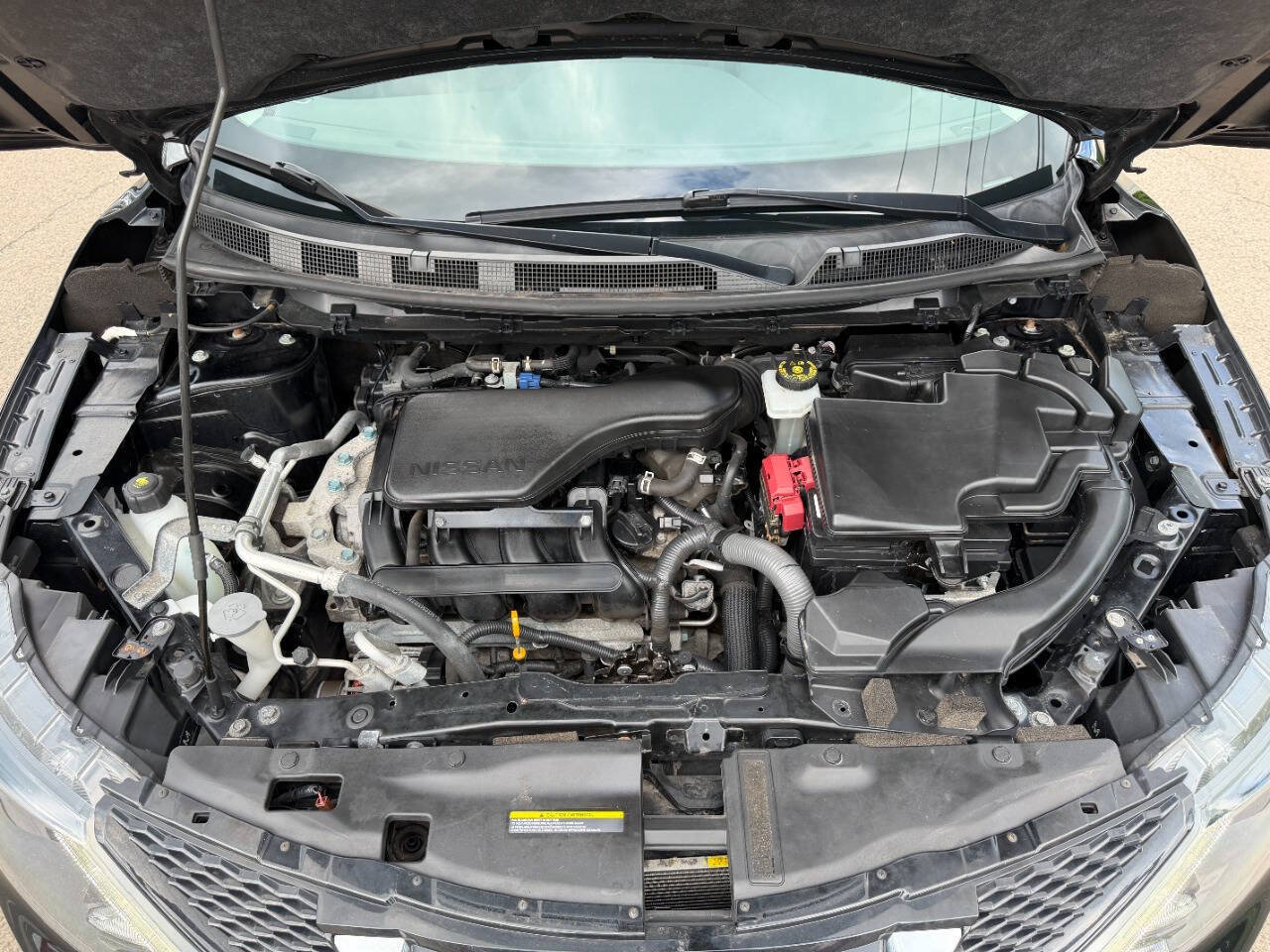 Used 2019 Nissan Rogue Sport SV w/ Technology Package AWD/4WD image 40