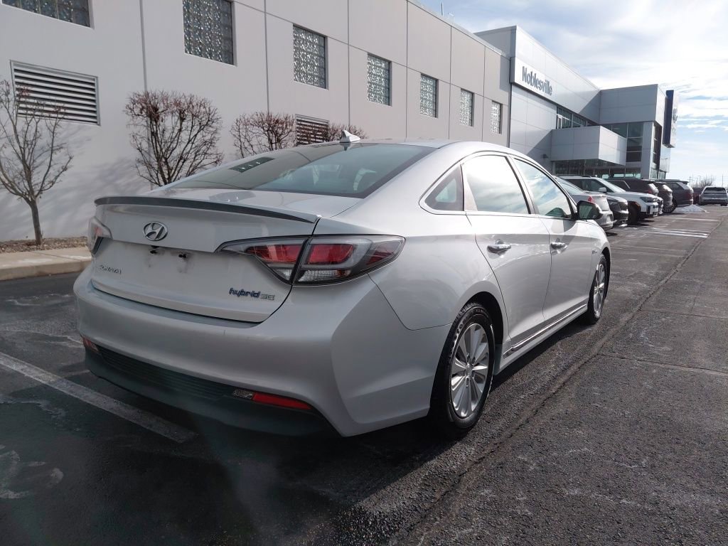 Used 2016 Hyundai Sonata SE image 8