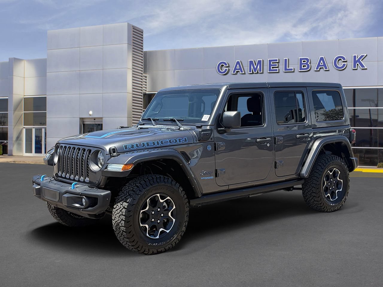Used 2022 Jeep Wrangler Unlimited Rubicon 4xe w/ Steel Bumper Group AWD/4WD image 34
