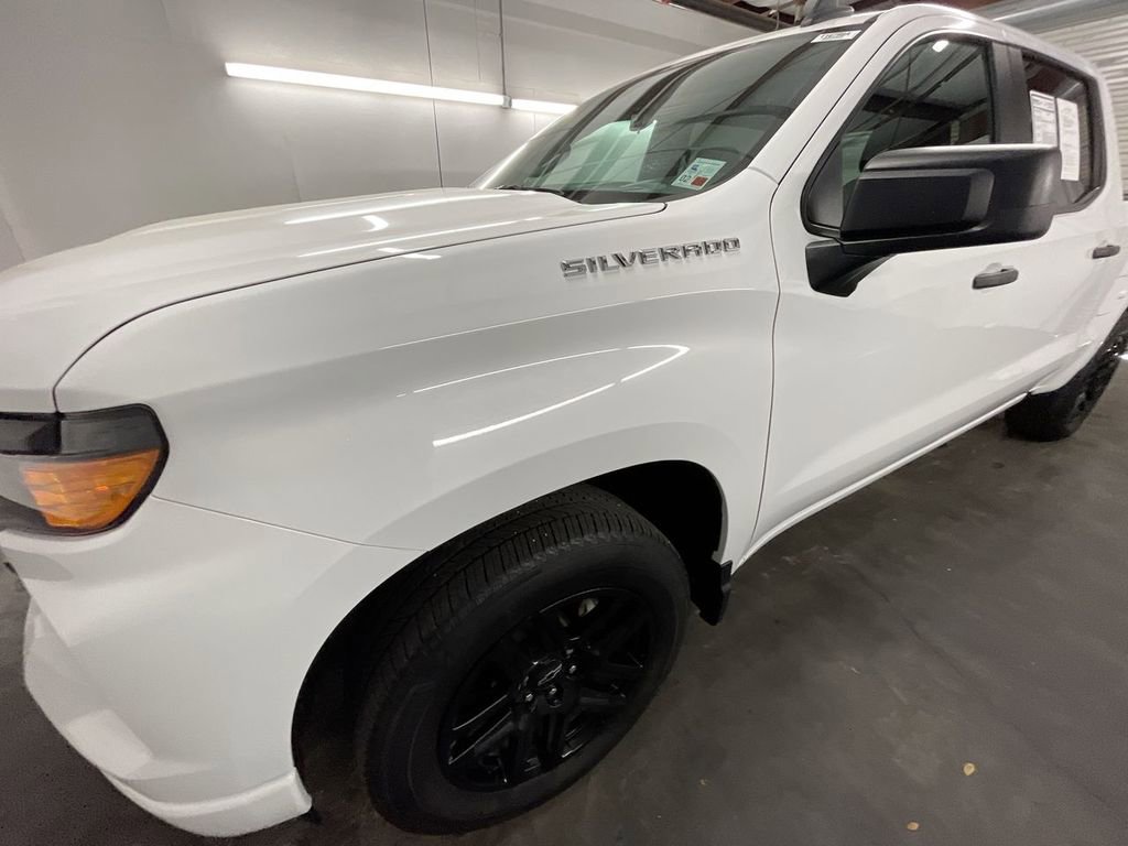 Used 2023 Chevrolet Silverado 1500 Custom image 29