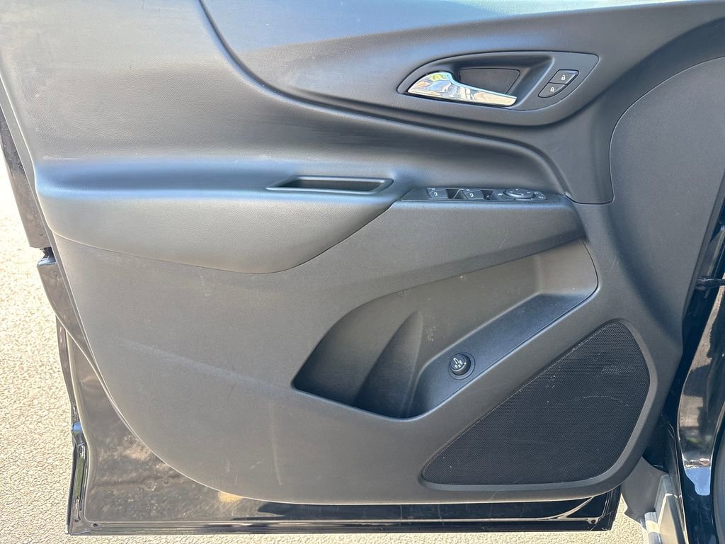 Used 2024 Chevrolet Equinox LT AWD/4WD image 21