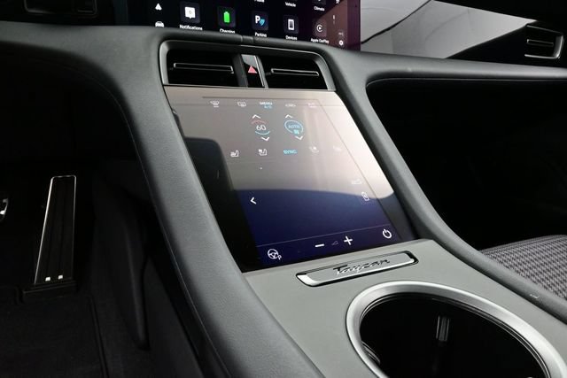 Certified 2025 Porsche Taycan AWD/4WD image 10