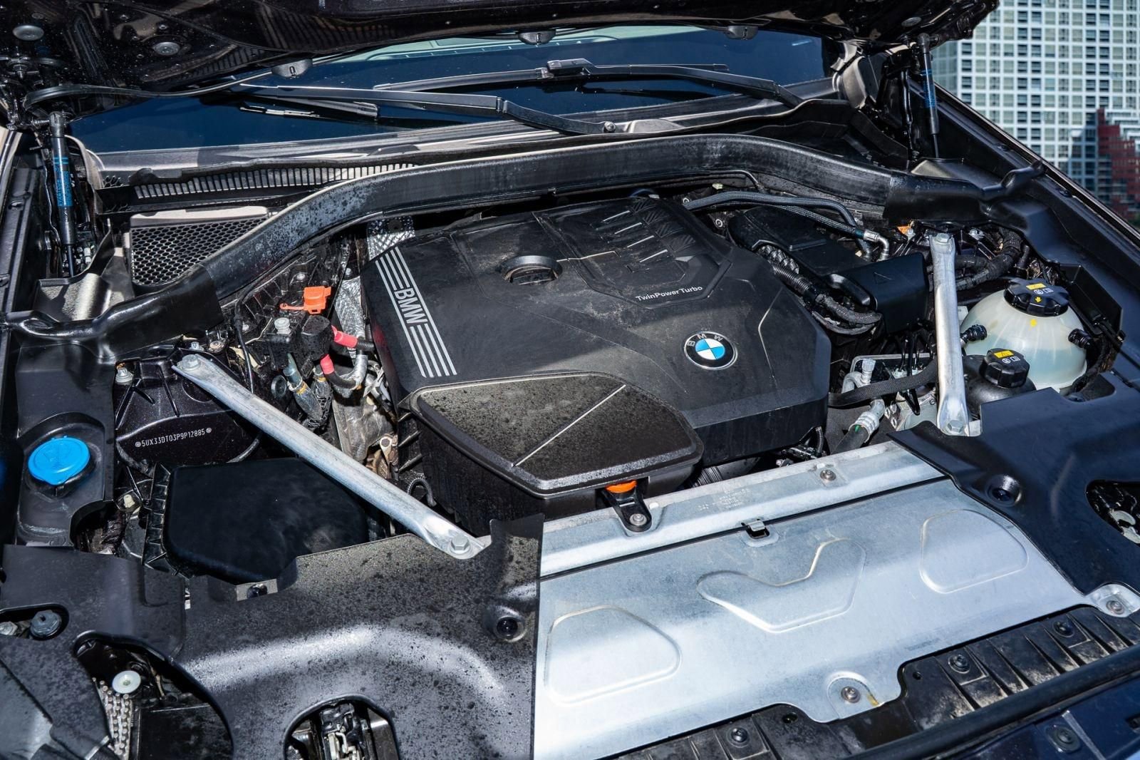 Used 2023 BMW X4 xDrive30i w/ Premium Package image 38