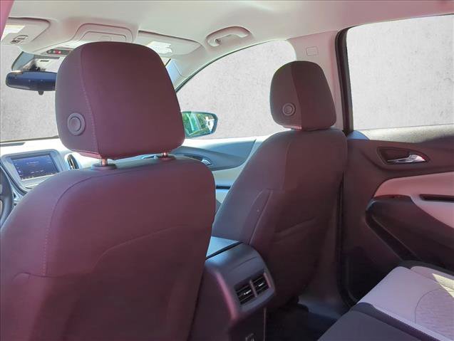 Used 2024 Chevrolet Equinox LT image 17