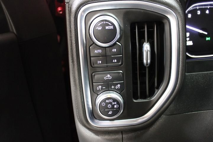 Used 2022 GMC Sierra 1500 SLE image 40