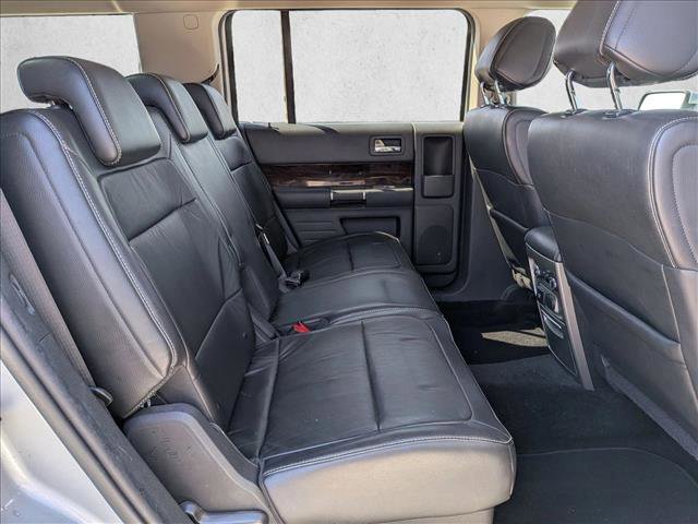 Used 2011 Ford Flex SEL w/ Rapid Spec Order Code FWD image 22