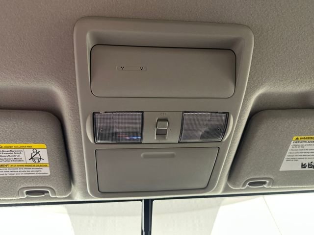 Used 2020 Nissan Frontier SV image 24