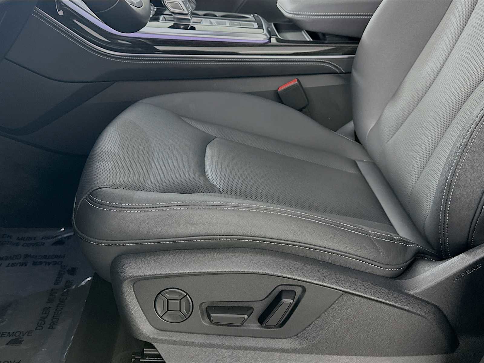 Used 2025 Audi Q7 Premium Plus w/ Premium Plus Package image 18