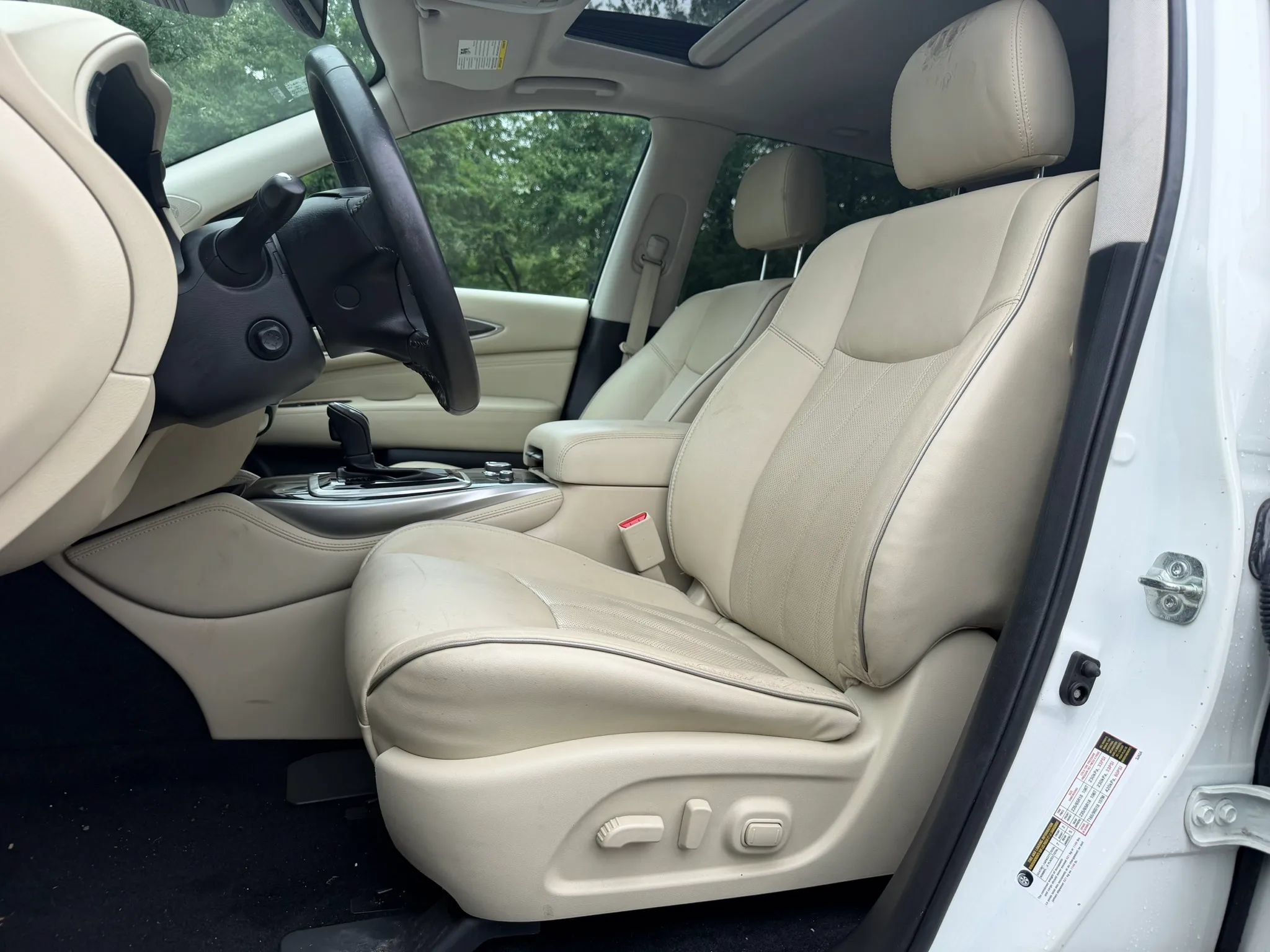Used 2019 INFINITI QX60 Luxe w/ Essential Package AWD/4WD image 11