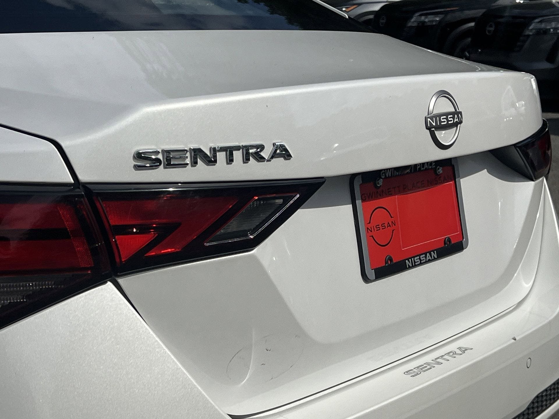 Certified 2025 Nissan Sentra SV FWD image 31