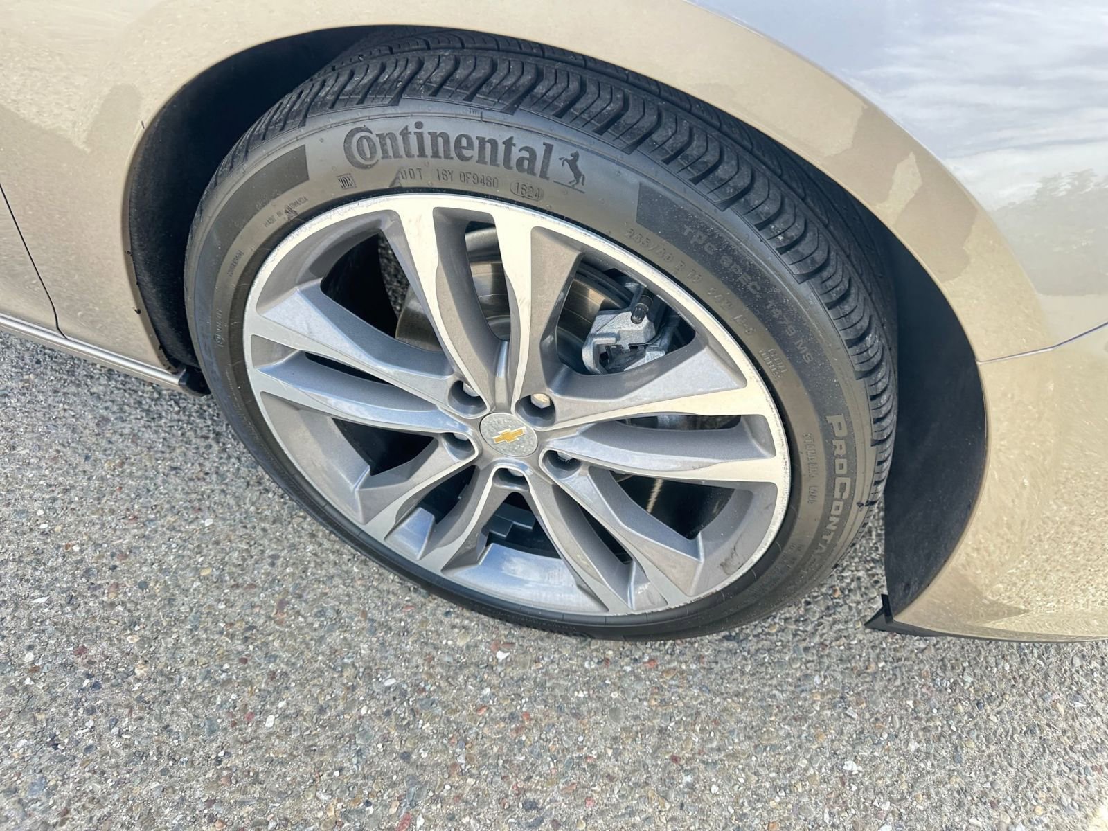 Used 2024 Chevrolet Malibu LT image 30