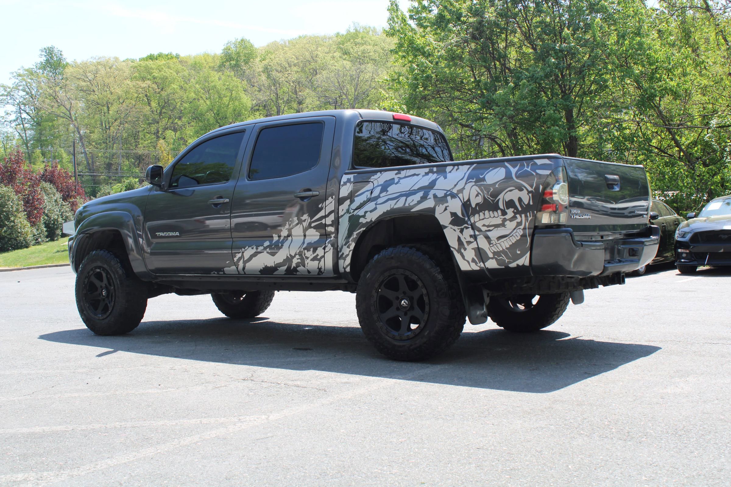 Used 2011 Toyota Tacoma PreRunner w/ TRD Sport Pkg w/JBL Audio RWD image 4