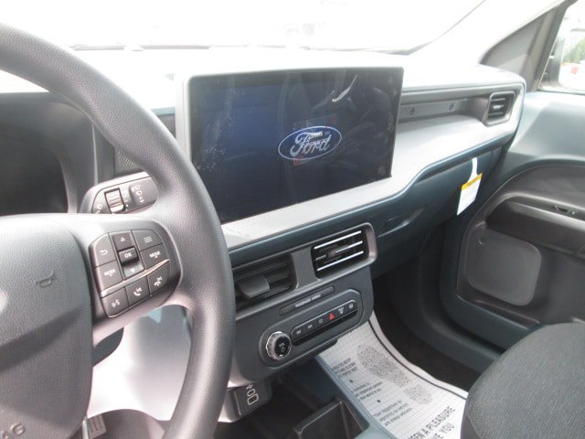 New 2026 Ford Maverick XL w/ Equipment Group 101A AWD/4WD image 9