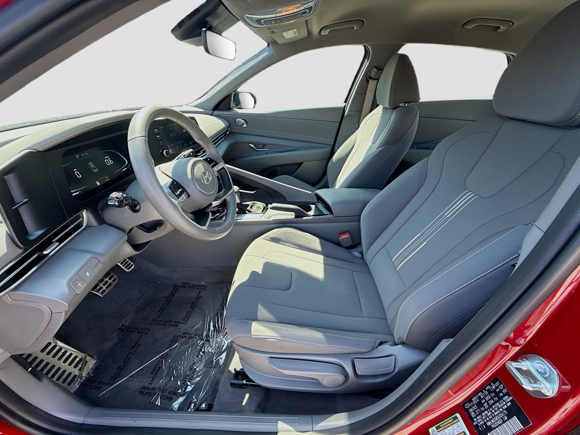 Used 2025 Hyundai Elantra Sport FWD image 16