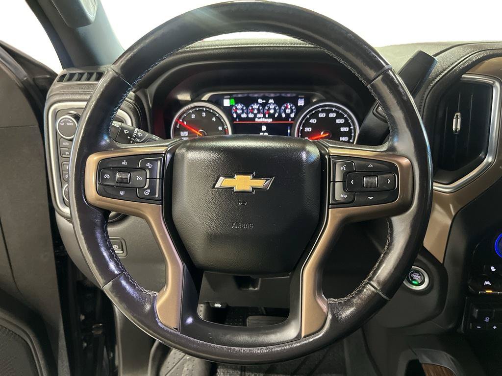 Certified 2022 Chevrolet Silverado 1500 High Country AWD/4WD image 12