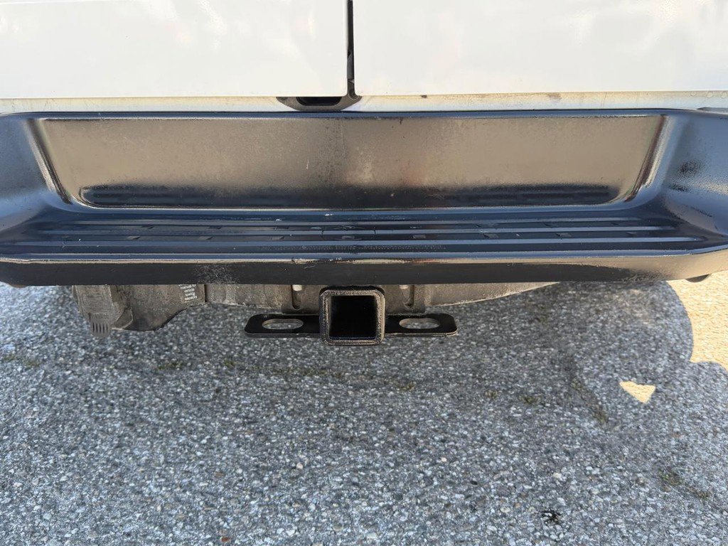 Used 2019 Nissan NV 3500 SL w/ Back Door Glass Package image 51