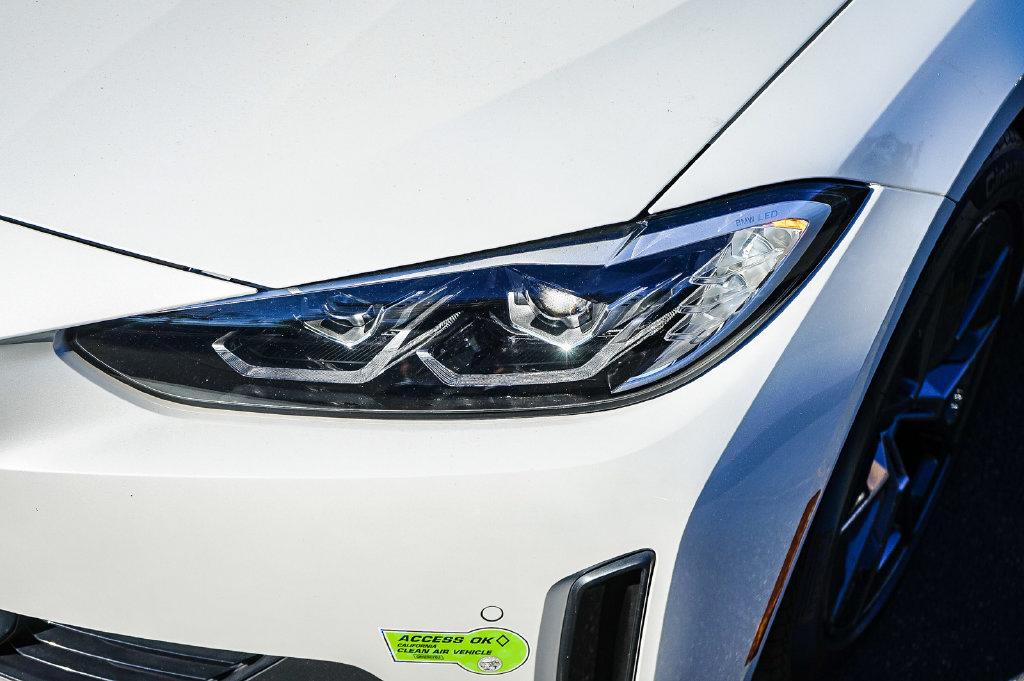 Certified 2023 BMW i4 eDrive35 RWD image 10