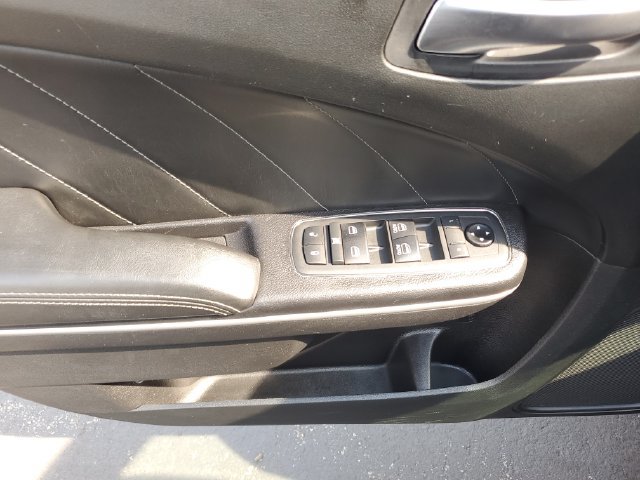 Used 2019 Dodge Charger SXT w/ Plus Group AWD/4WD image 19