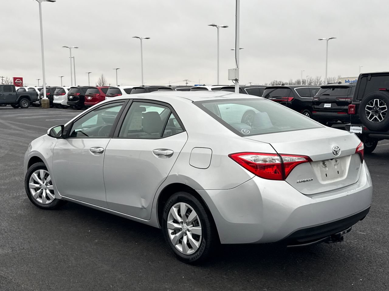 Used 2016 Toyota Corolla LE image 5