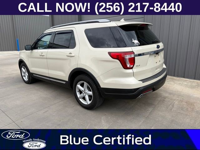 Used 2018 Ford Explorer XLT w/ Equipment Group 202A FWD image 4
