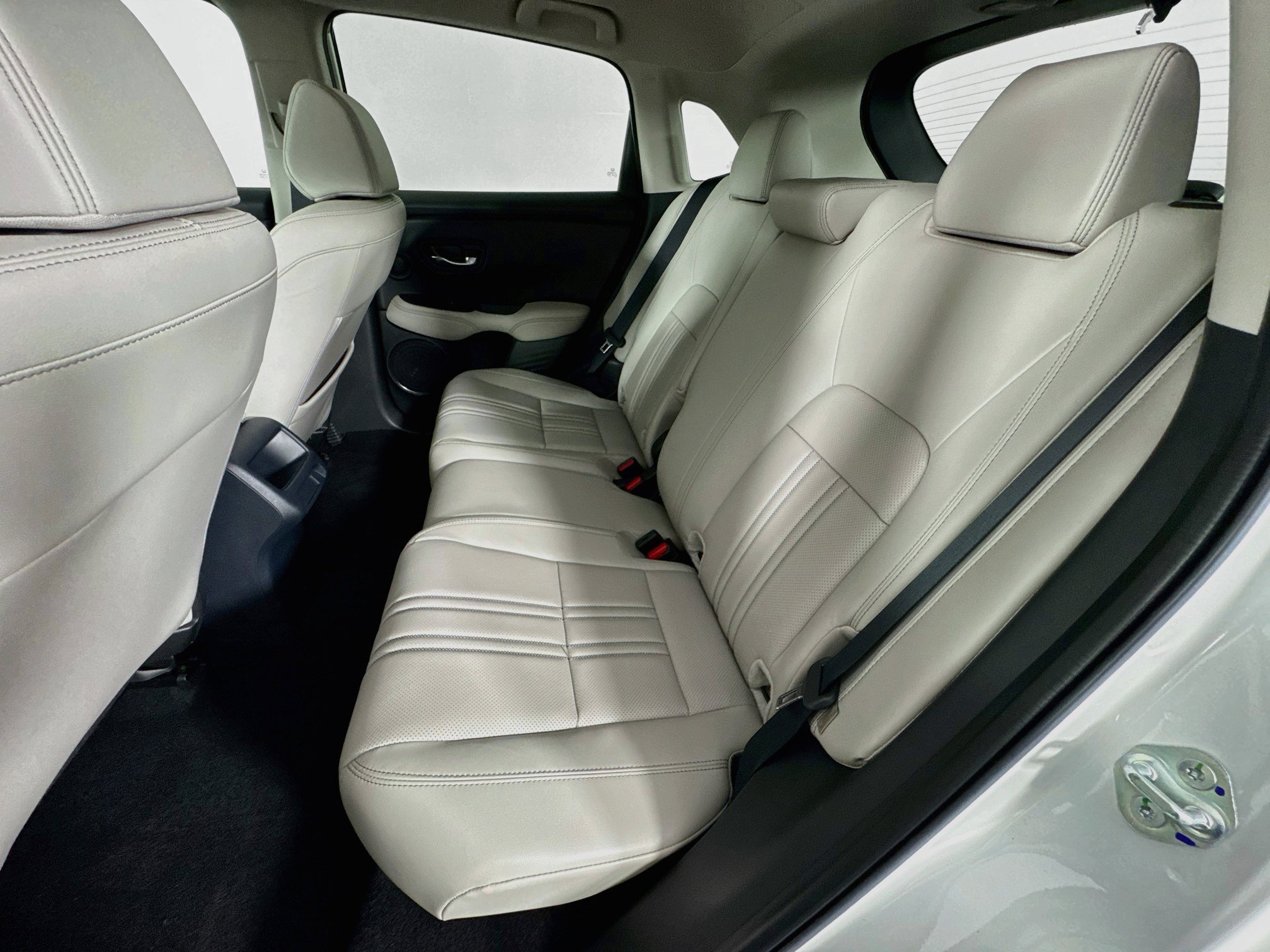 Certified 2023 Honda HR-V EX-L image 24