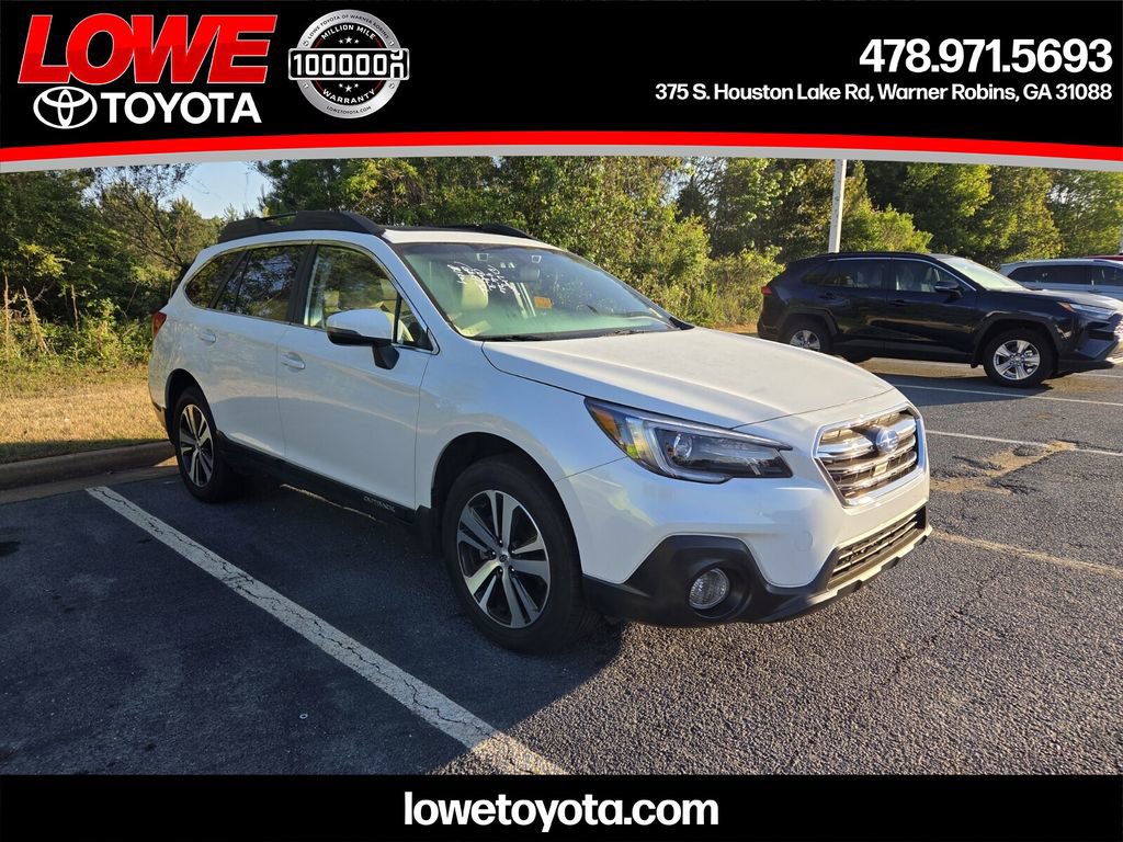 Used 2018 Subaru Outback 2.5i Limited image 1