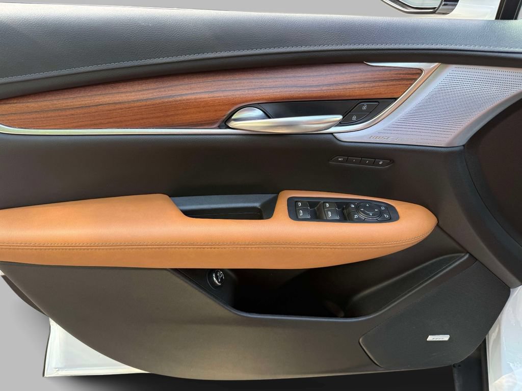 Used 2024 Cadillac XT5 Premium Luxury w/ LPO, Floor Liner Package AWD/4WD image 20