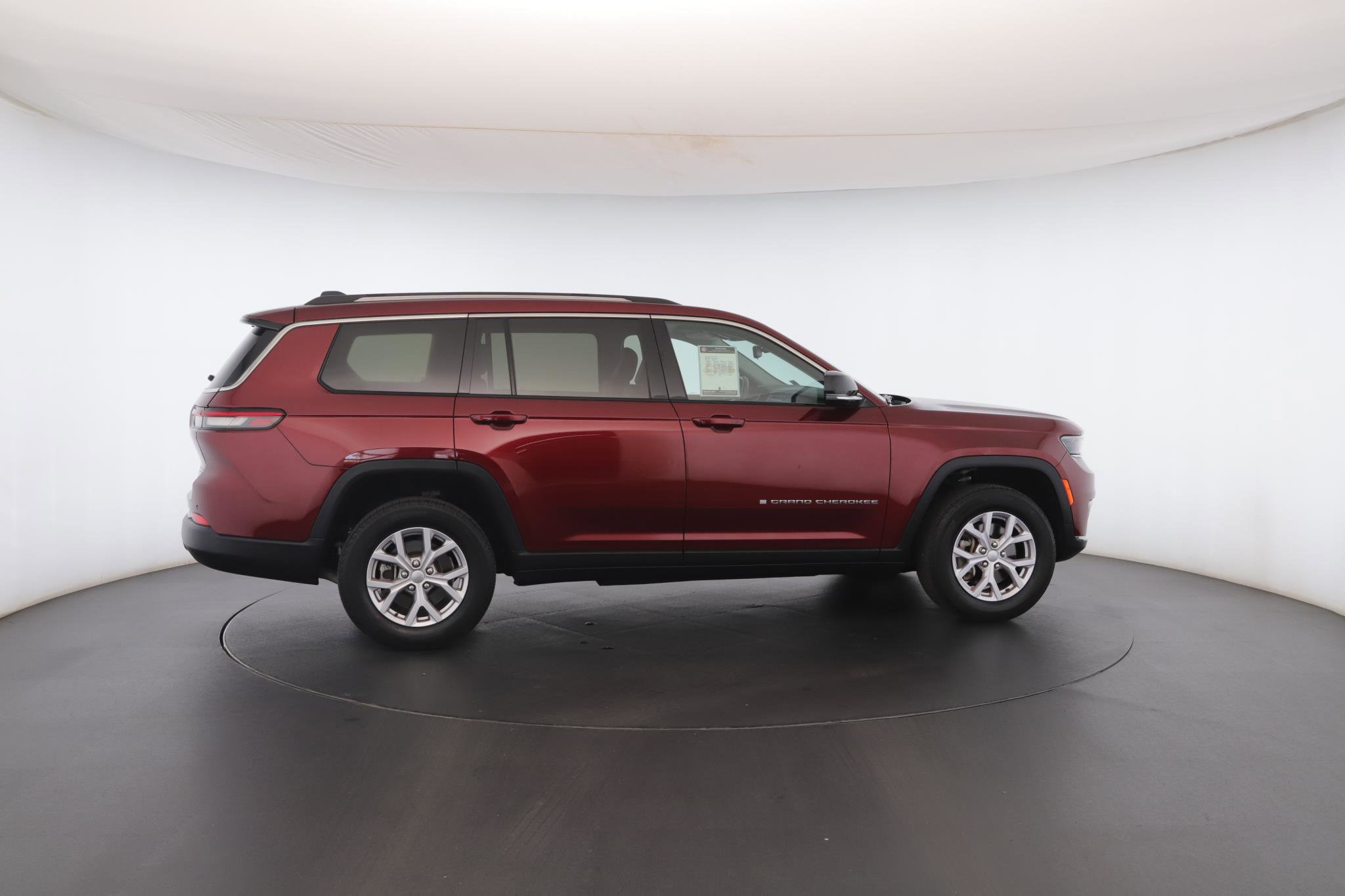 Certified 2022 Jeep Grand Cherokee L Limited image 31