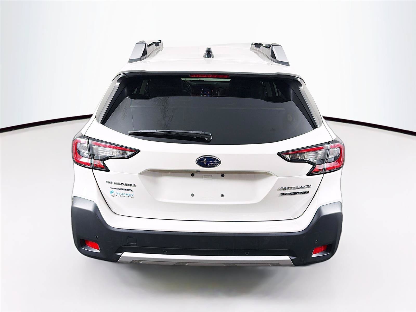 Used 2023 Subaru Outback Touring XT AWD/4WD image 10