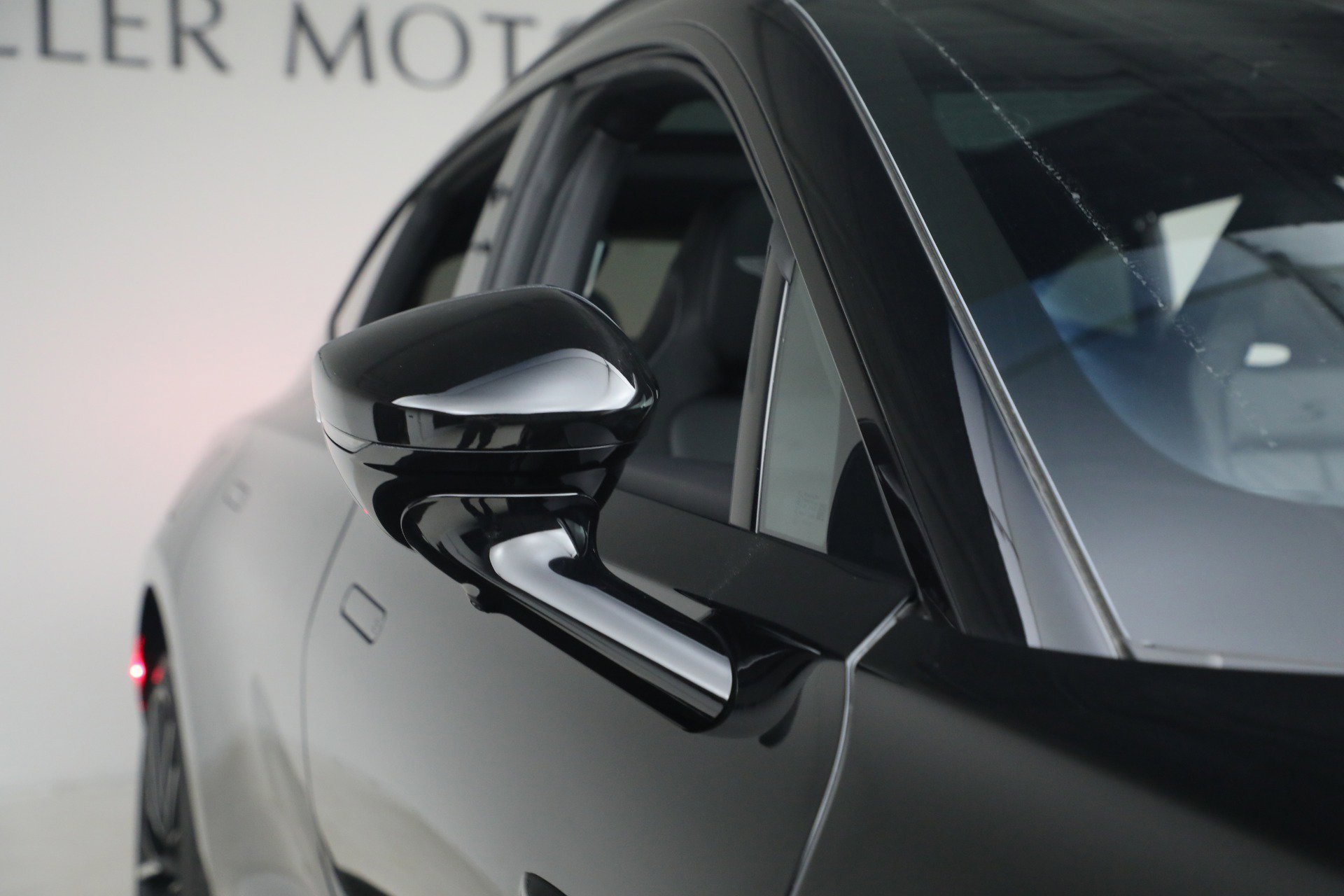 New 2026 Aston Martin DBX S image 35