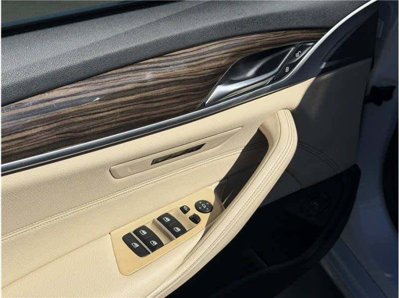Used 2019 BMW 540i RWD image 16