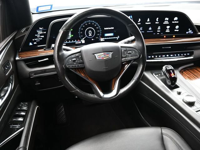 Used 2022 Cadillac Escalade Luxury image 17