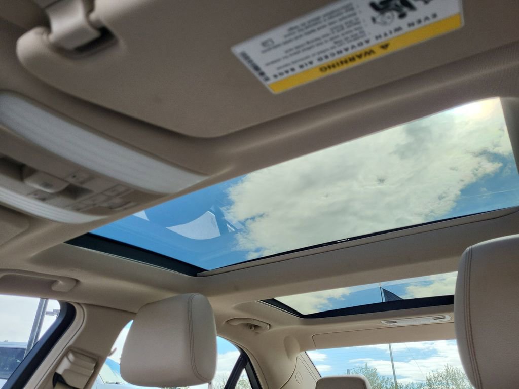 Used 2014 Mercedes-Benz E 350 4MATIC Sedan w/ Premium 1 Package image 24