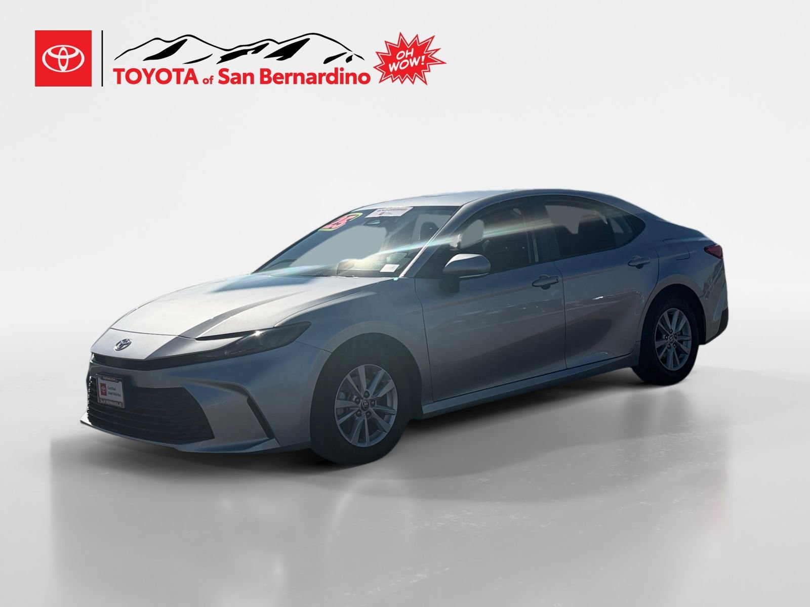 Certified 2025 Toyota Camry LE image 1