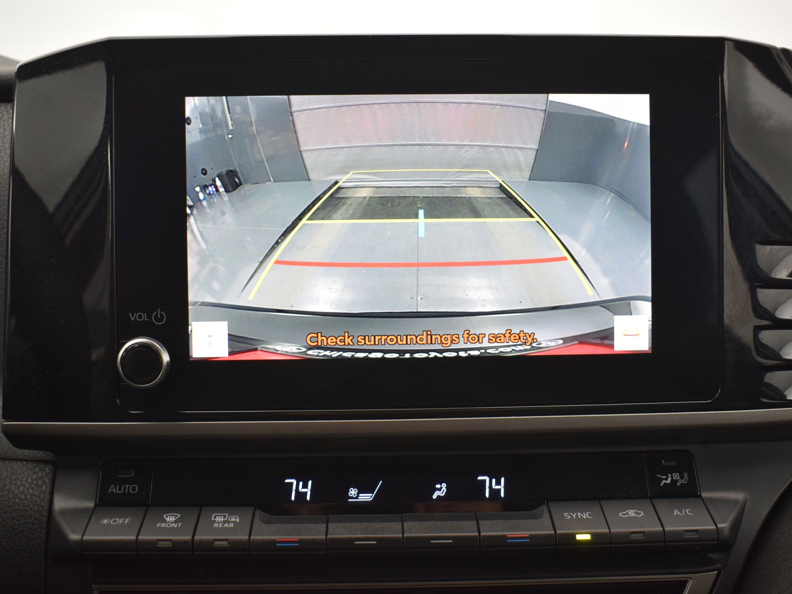 Used 2025 Toyota Camry LE image 16