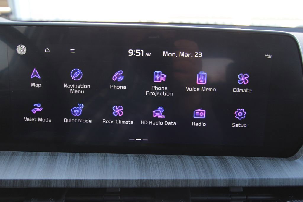 Used 2024 Kia Telluride EX w/ EX Captain's Chair Package image 35