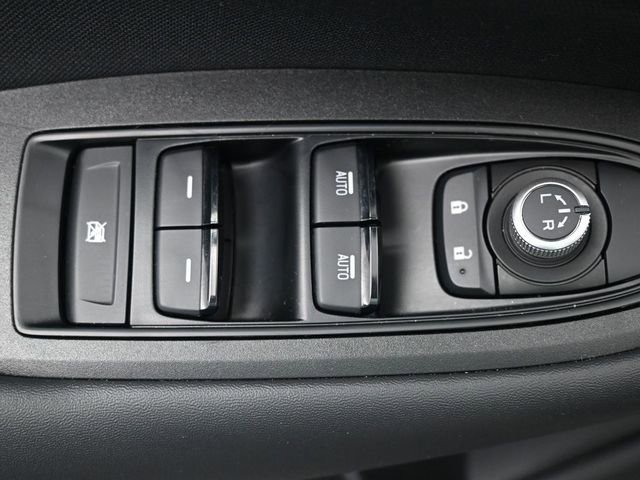 Used 2025 Subaru Outback Premium image 7