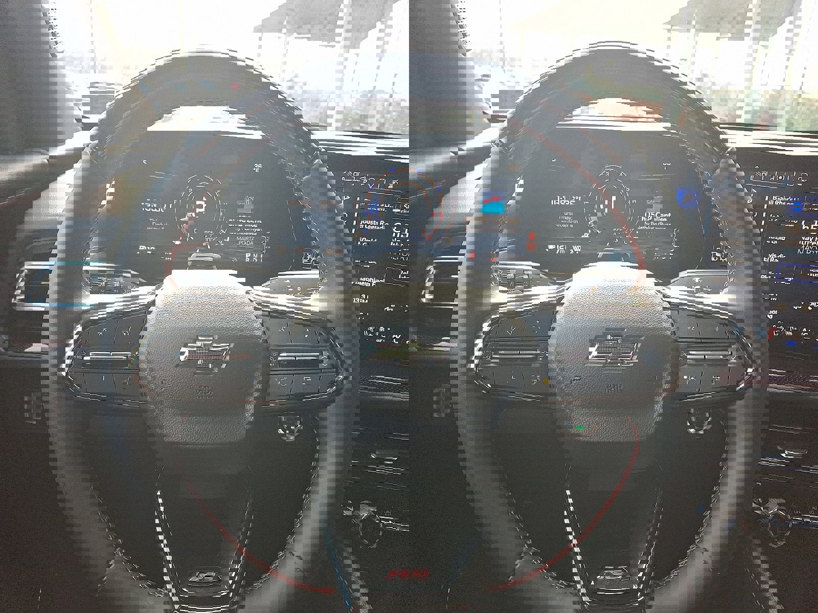 Used 2024 Chevrolet Traverse RS image 22