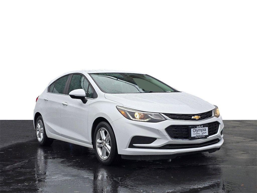 Used 2017 Chevrolet Cruze LT