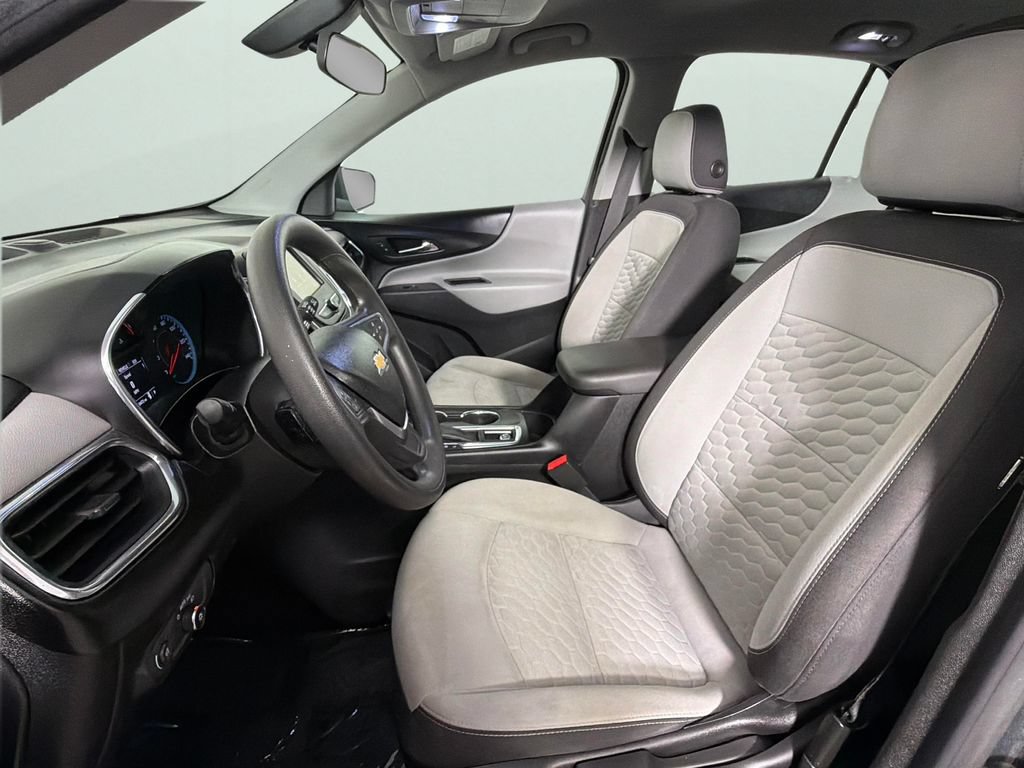 Used 2019 Chevrolet Equinox LS FWD image 17