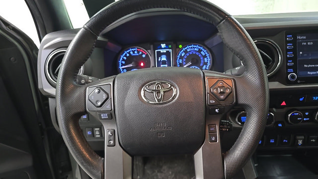 Used 2023 Toyota Tacoma TRD Off-Road w/ TRD Premium Off Road Package AWD/4WD image 11