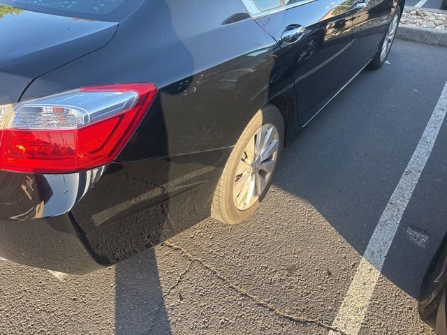 Used 2013 Honda Accord Touring image 9