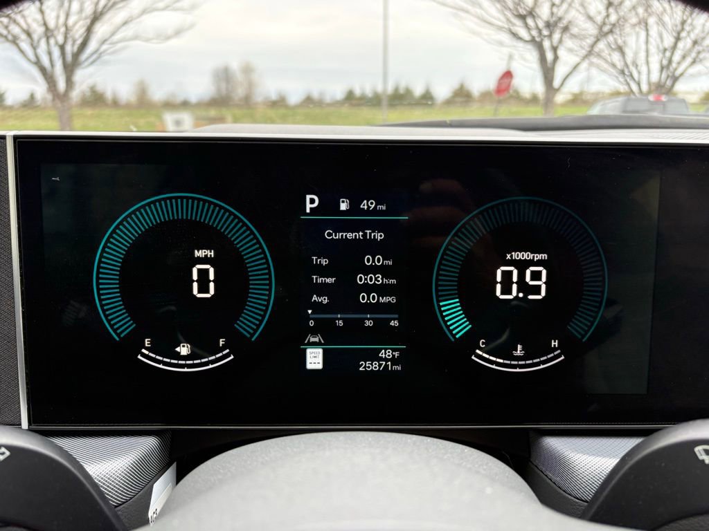 Used 2025 Hyundai Sonata SEL FWD image 26