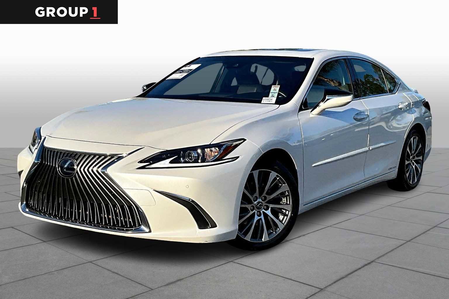 Used 2019 Lexus ES 300h w/ Premium Package
